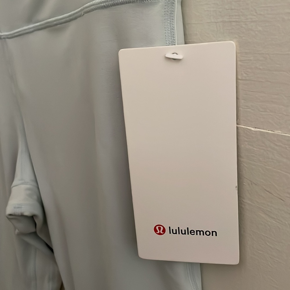 NWT Lululemon Align HR Crop 23”, Size 12, Oceana